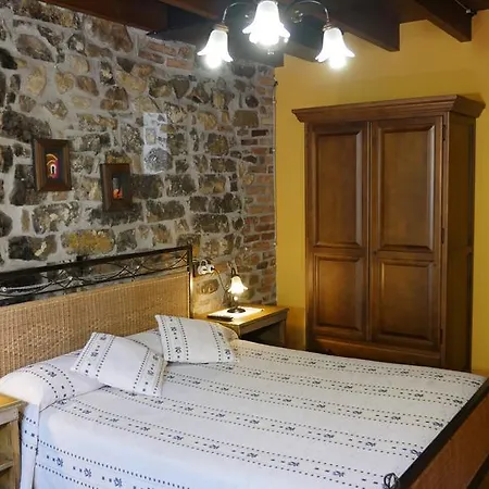 فندق Rural Texos La Riera (Cangas de Onis)