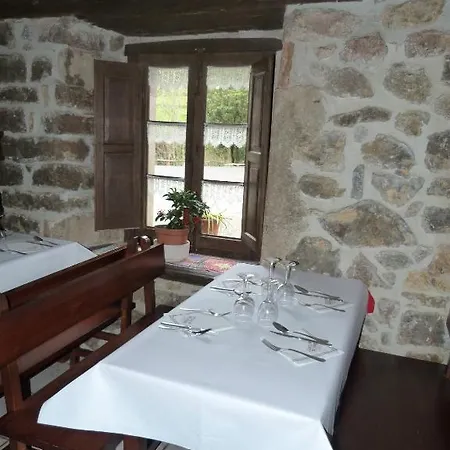 فندق Rural Texos La Riera (Cangas de Onis)